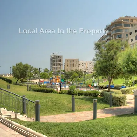 Penthouse Deluxe * Sliema