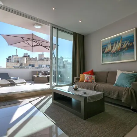 Penthouse Deluxe *
