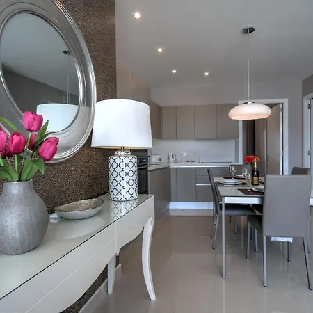 Penthouse Deluxe