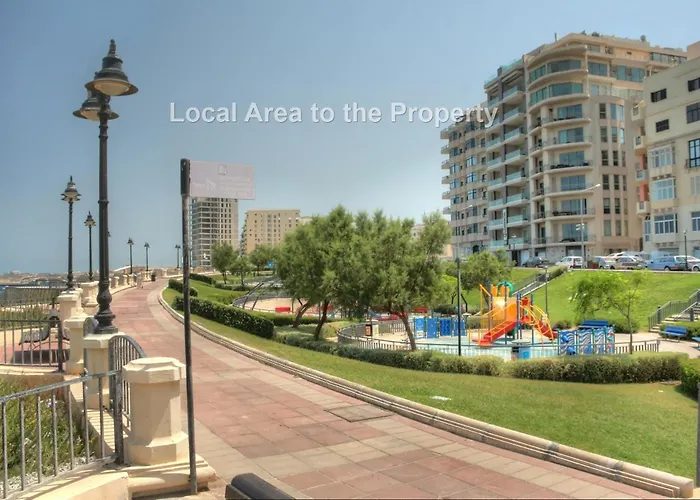 Penthouse Deluxe * Sliema