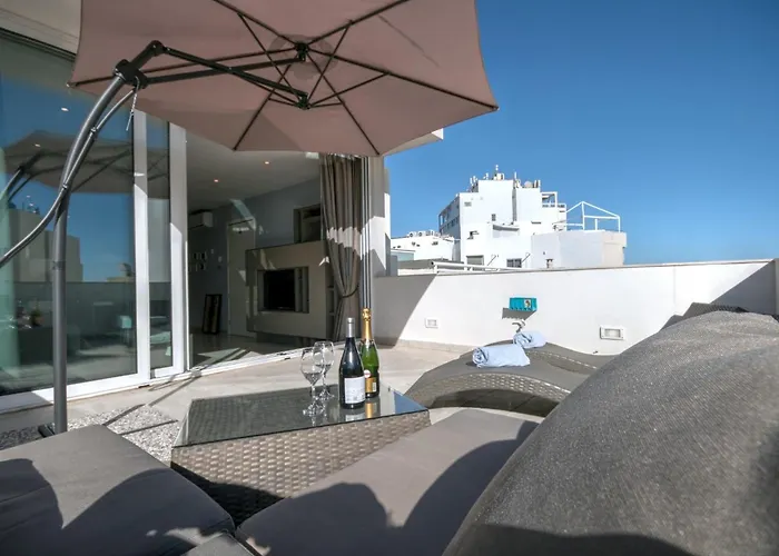 Penthouse Deluxe Sliema